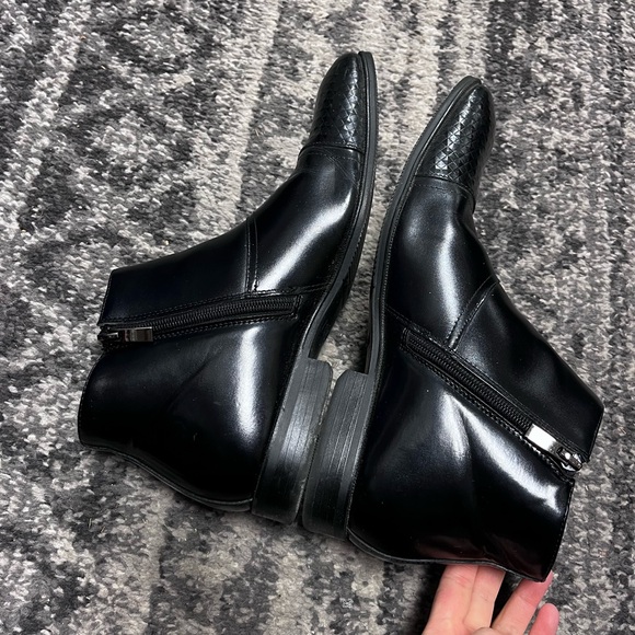 Stacy Adams Cap Toe Chelsea Boot Black 7.5 Memory Foam Cushion - Picture 7 of 12